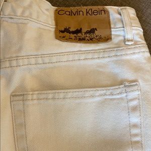 Vintage Calvin Klein high-waisted mom Jeans